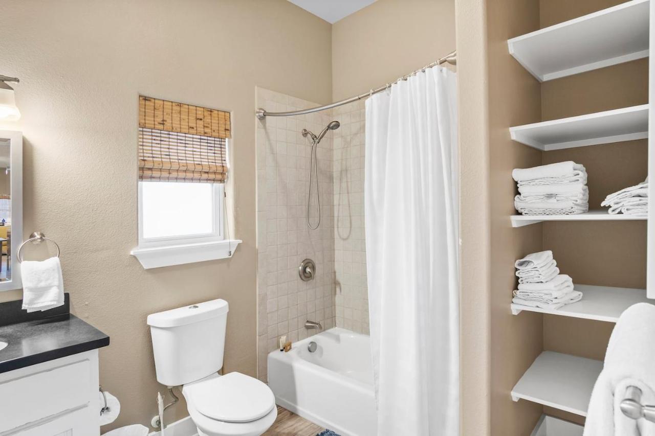 New 5 Bdrm W/Pool, Observation Deck Walk To Beach! Port Aransas Exterior foto